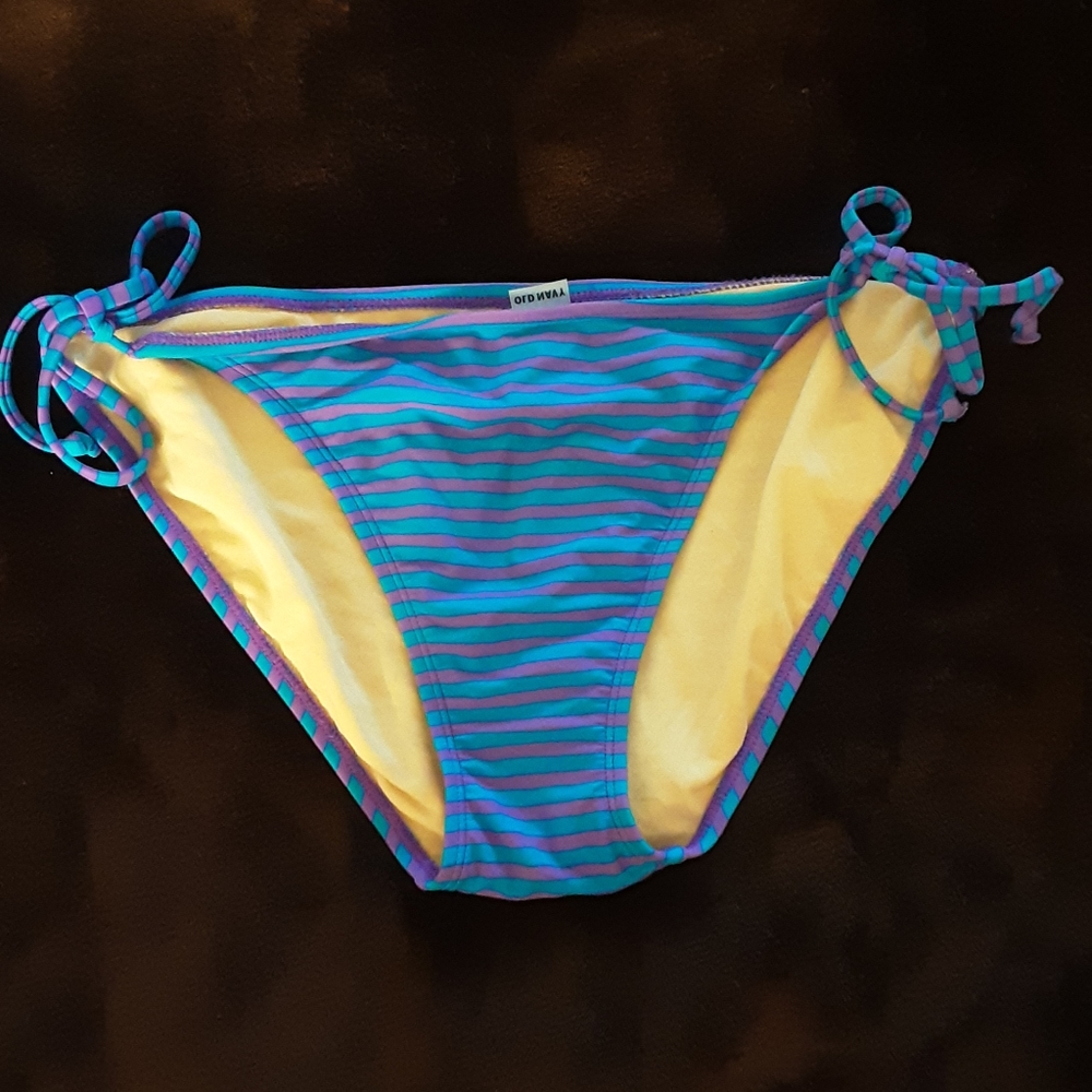 Old Navy bathing suit bottom